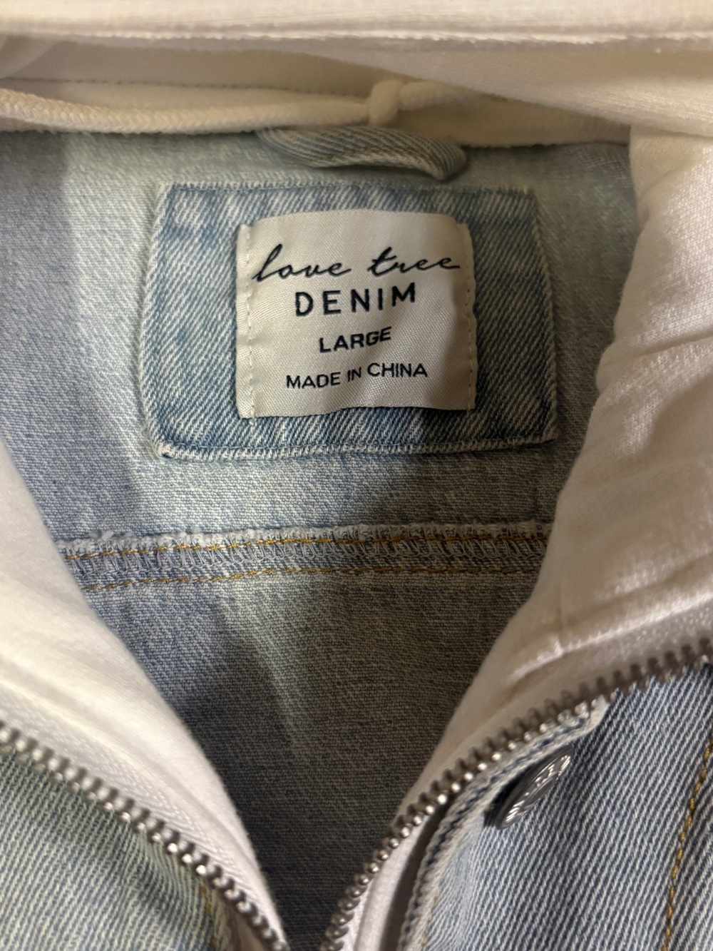 Love Tree Light Blue Denim Jacket with White Hood - Picture 6 of 8